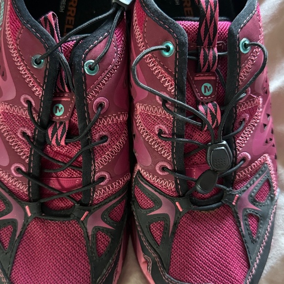 Merrell Women's Bright Red Performance Footwear size 8.5 - Picture 7 of 10